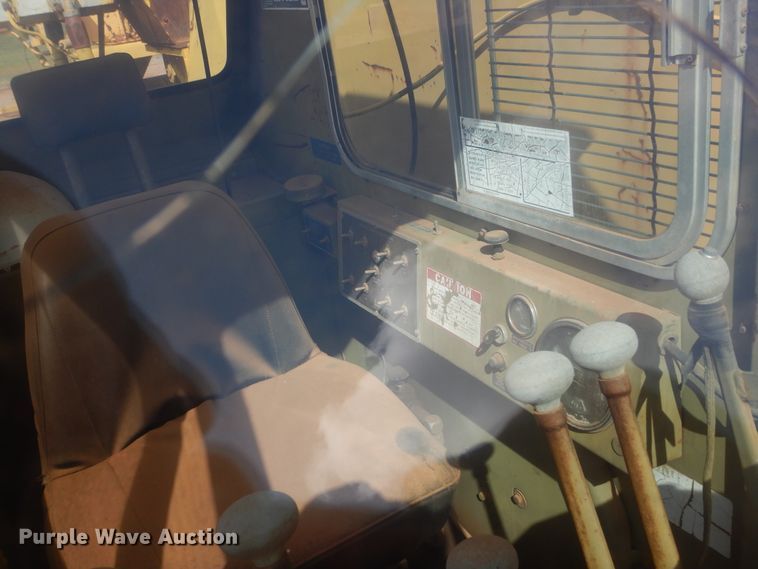 image for item HG9691 1969 P & H MT-250  truck crane