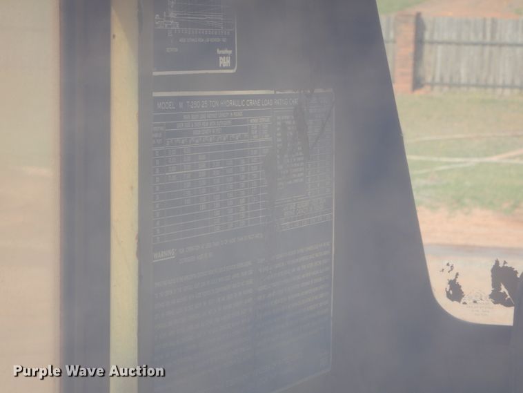 image for item HG9691 1969 P & H MT-250  truck crane