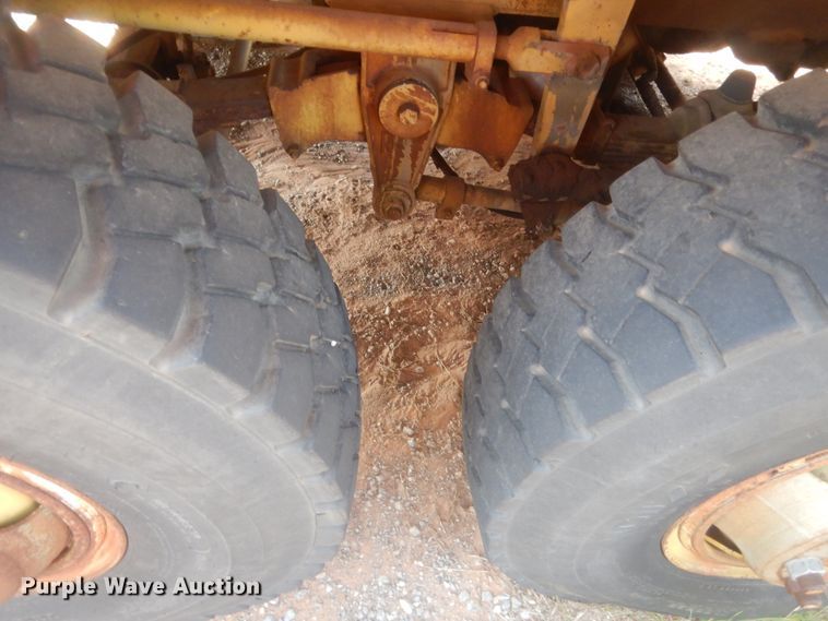 image for item HG9691 1969 P & H MT-250  truck crane