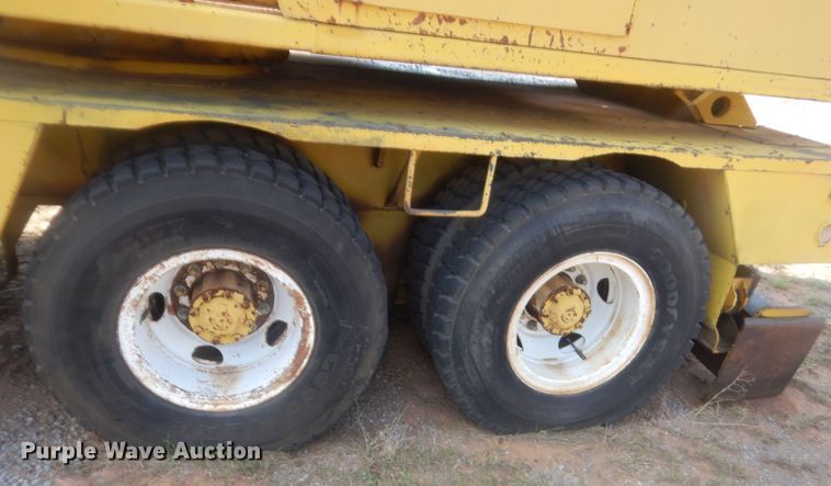 image for item HG9691 1969 P & H MT-250  truck crane