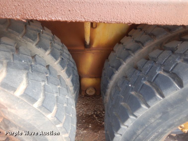 image for item HG9691 1969 P & H MT-250  truck crane