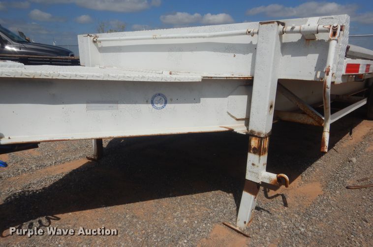 image for item HG9692 2004