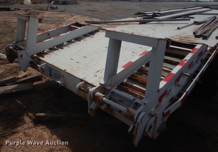 image for item HG9692 2004