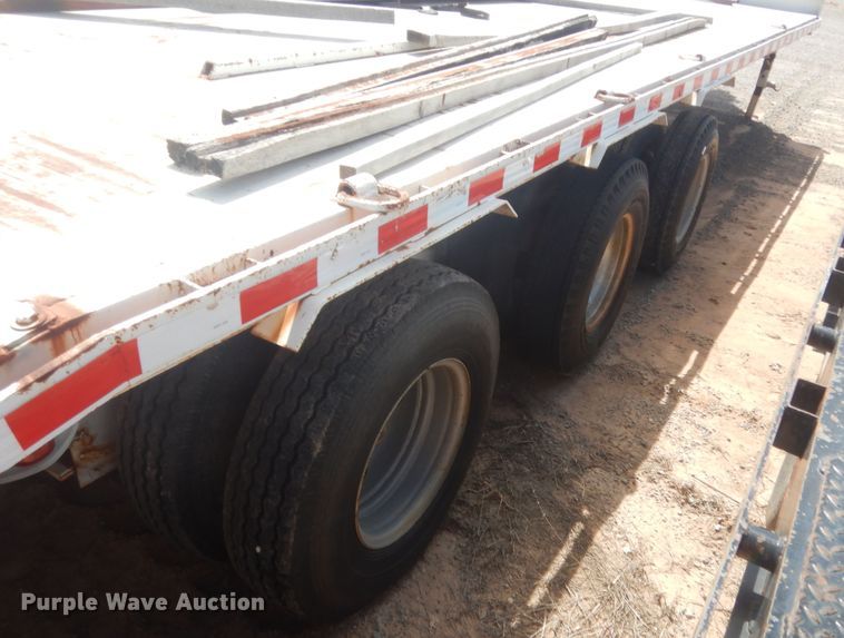 image for item HG9692 2004