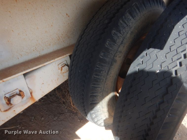 image for item HG9692 2004