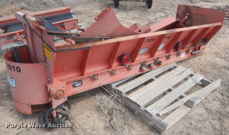 image for item HG9694 HTC 1800-3 sand spreader