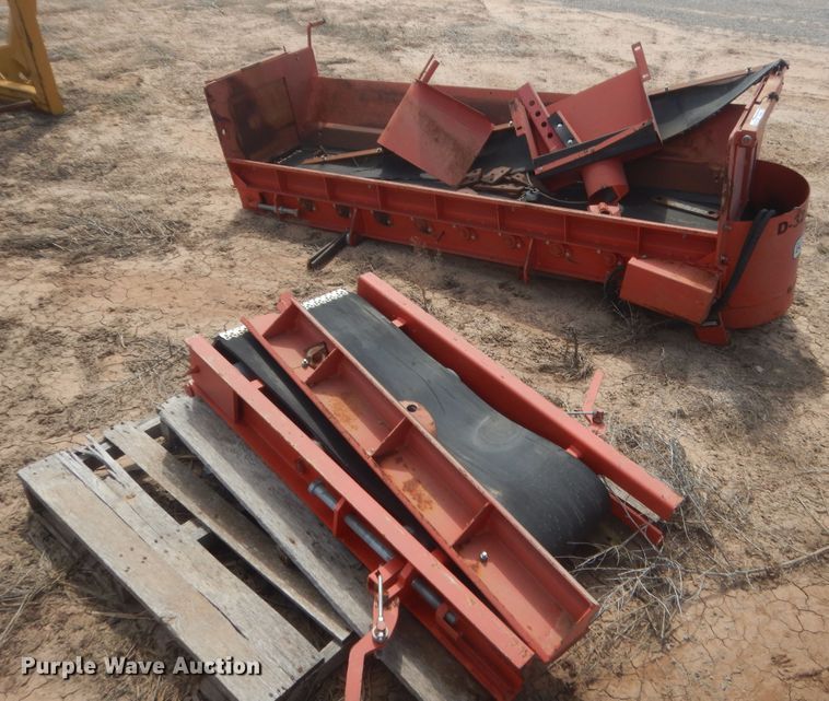 image for item HG9694 HTC 1800-3 sand spreader