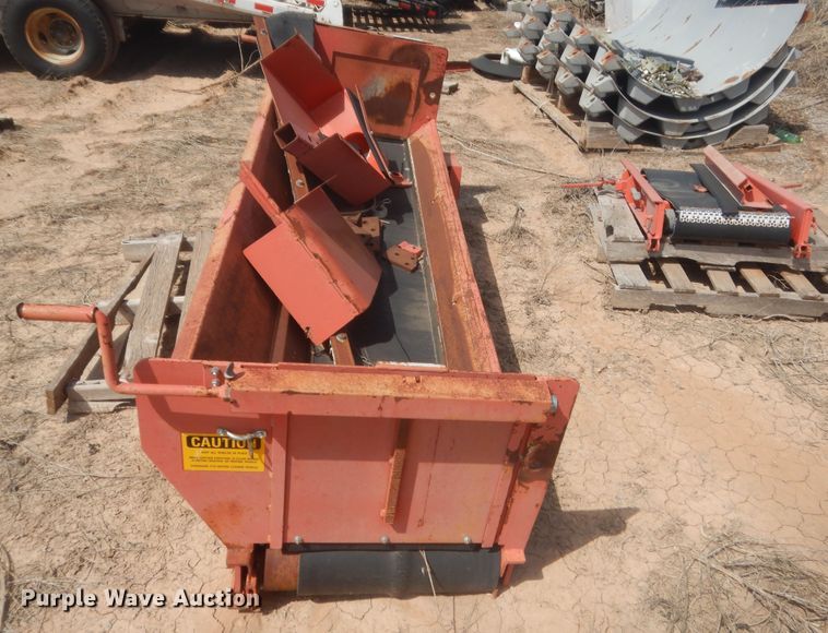 image for item HG9694 HTC 1800-3 sand spreader