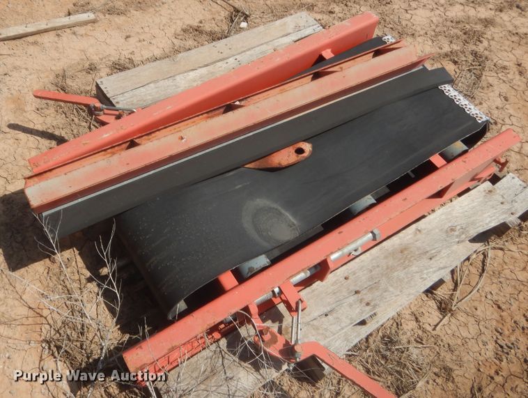 image for item HG9694 HTC 1800-3 sand spreader