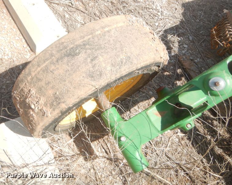 image for item HG9696 2014 John Deere CX15  batwing rotary mower