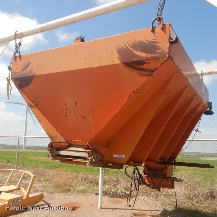 image for item HG9697 Swenson spreader