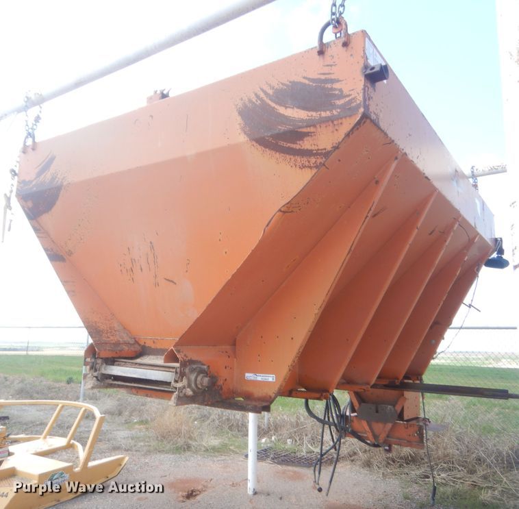 image for item HG9697 Swenson spreader