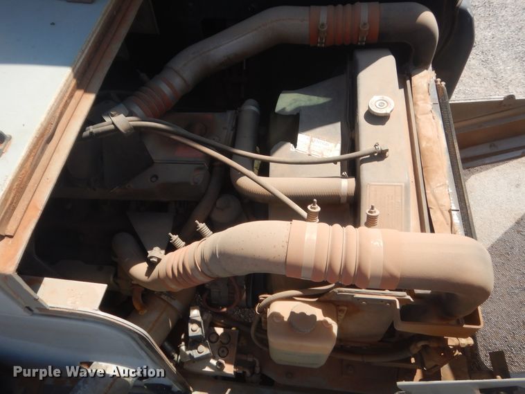 image for item HG9698 2005 Gradall XL3100  wheeled excavator