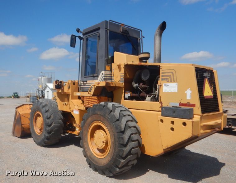 image for item HG9699 Case 621B  wheel loader