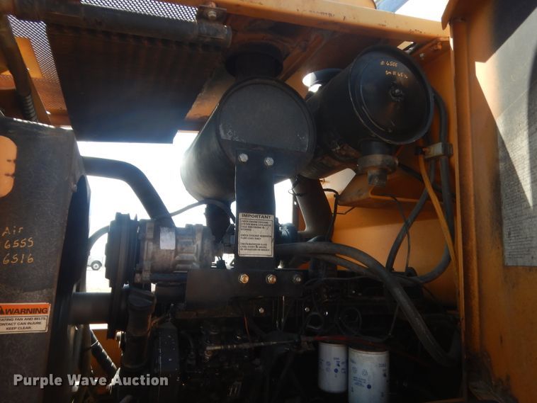 image for item HG9699 Case 621B  wheel loader