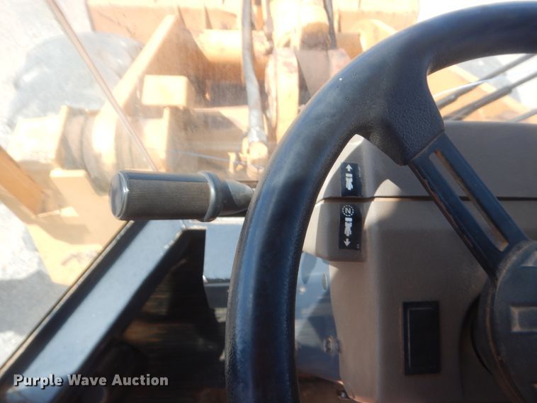 image for item HG9699 Case 621B  wheel loader