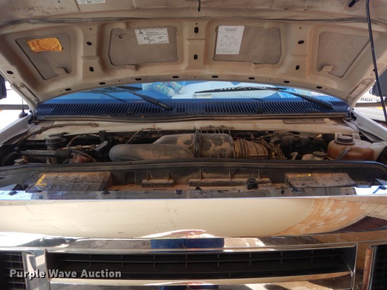 image for item HG9765 2009 Ford E350  shuttle bus