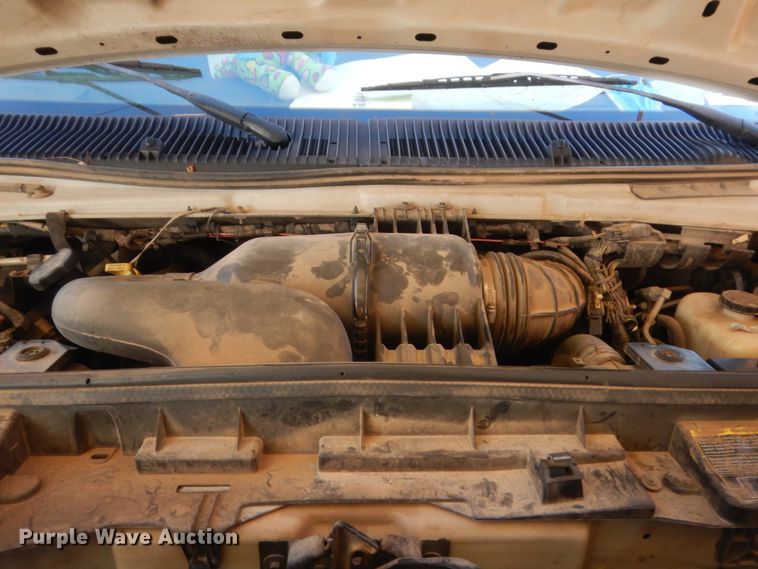 image for item HG9765 2009 Ford E350  shuttle bus