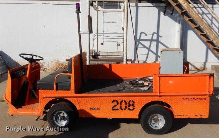 image for item HU9222 Taylor Dunn B248  utility cart