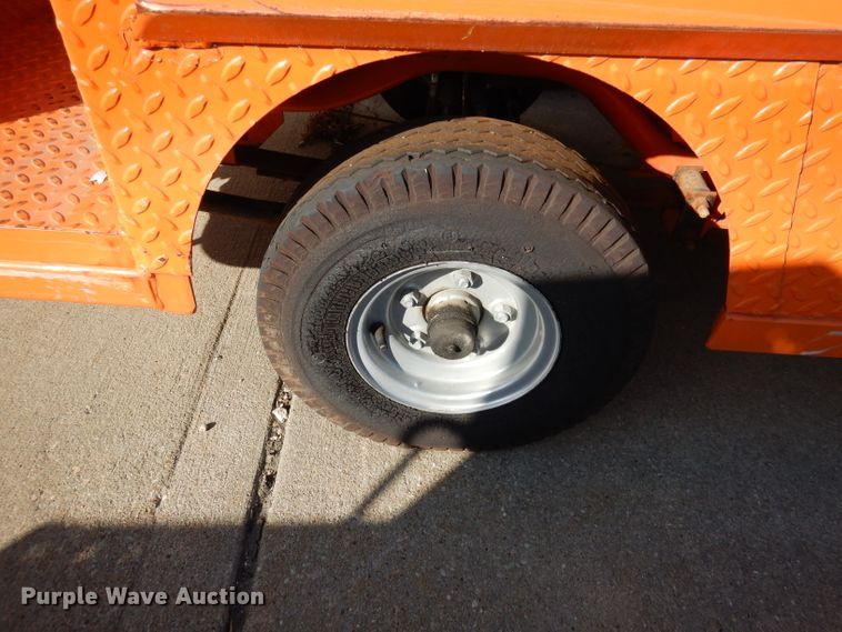 image for item HU9222 Taylor Dunn B248  utility cart