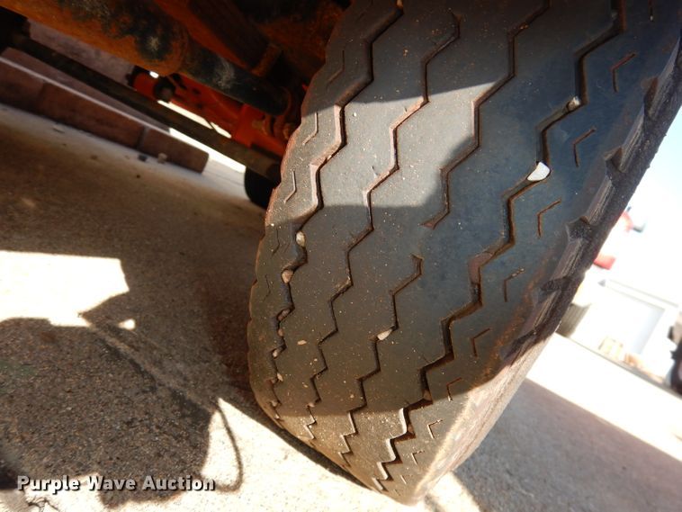 image for item HU9222 Taylor Dunn B248  utility cart