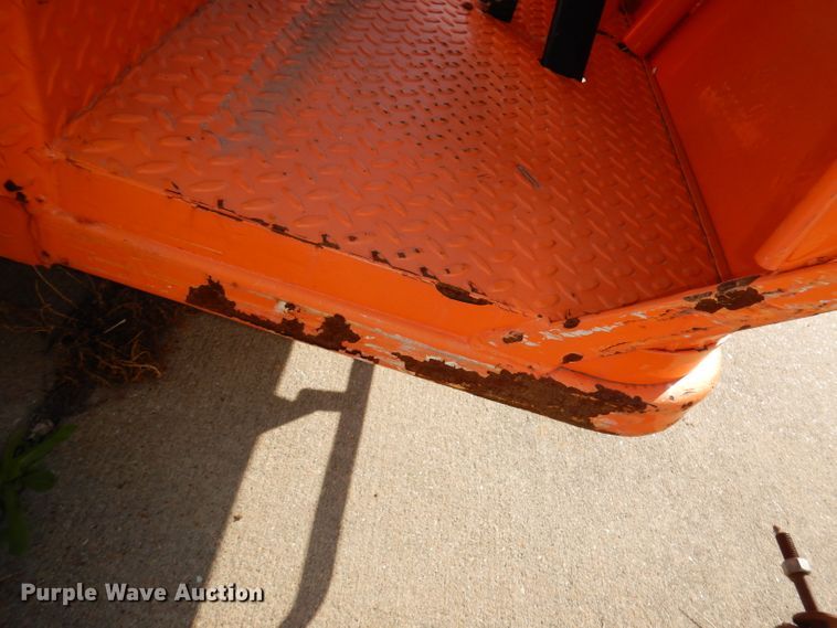 image for item HU9222 Taylor Dunn B248  utility cart