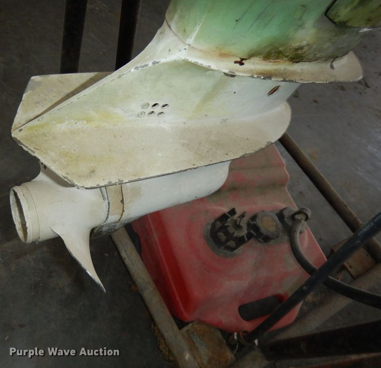 image for item HU9225 Johnson Seahorse 9.9 outboard motor