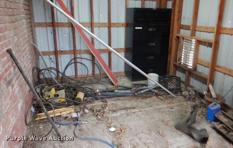 image for item HW9942 Tools