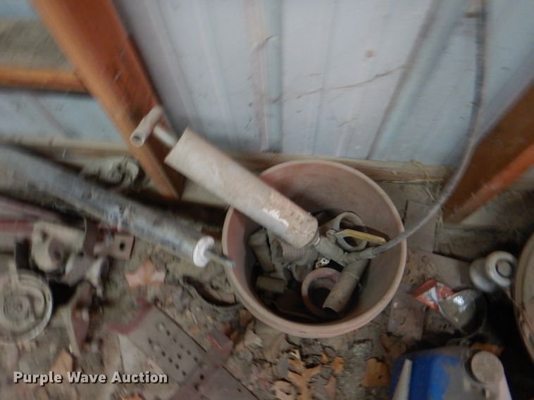 image for item HW9942 Tools