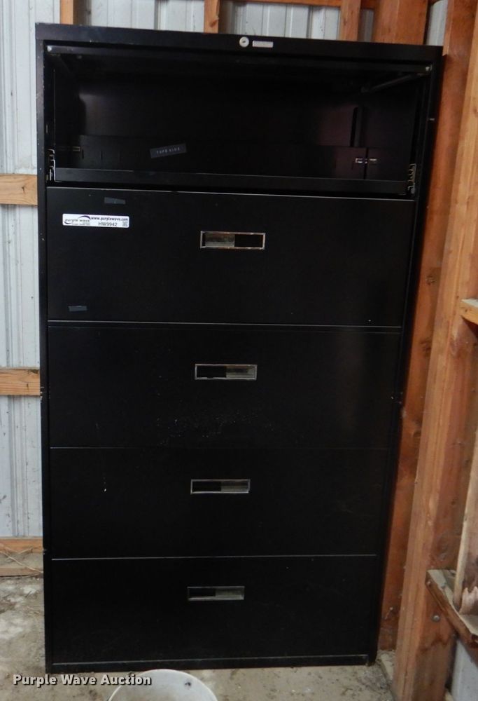 image for item HW9942 Tools