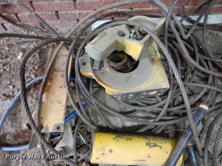 image for item HW9942 Tools