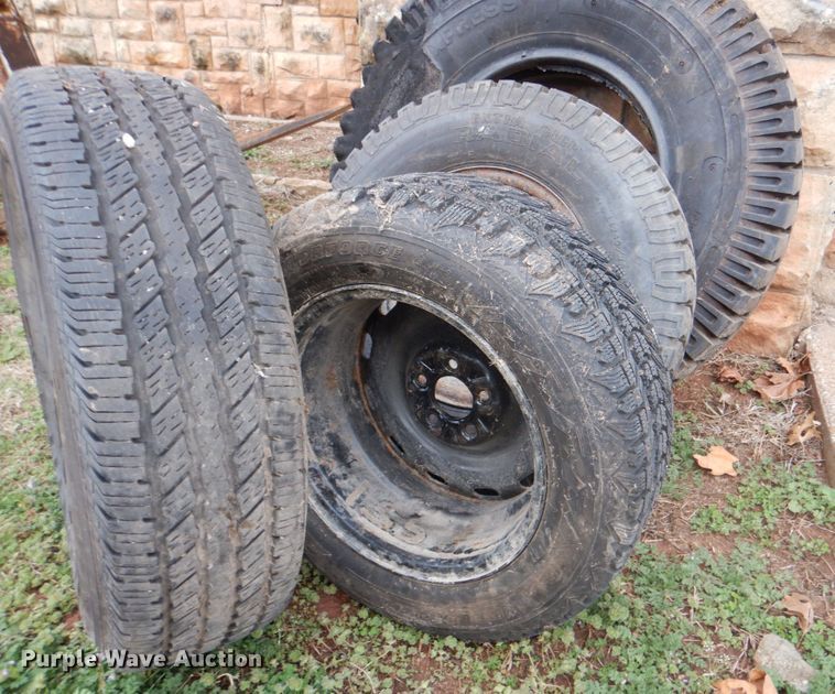 image for item HW9943 (10) tires