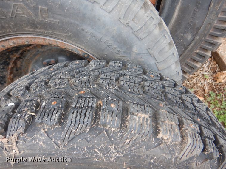 image for item HW9943 (10) tires