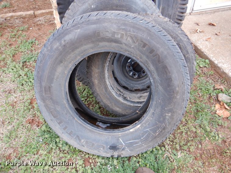 image for item HW9943 (10) tires