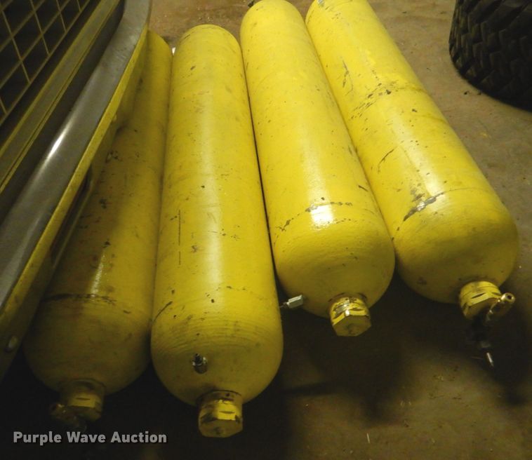 image for item HW9944 (4) SCBA Cascade System bottles