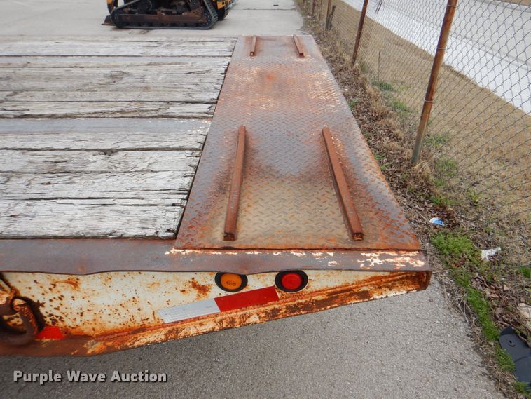 image for item HW9955 2007 Overbilt tilt deck equipment trailer