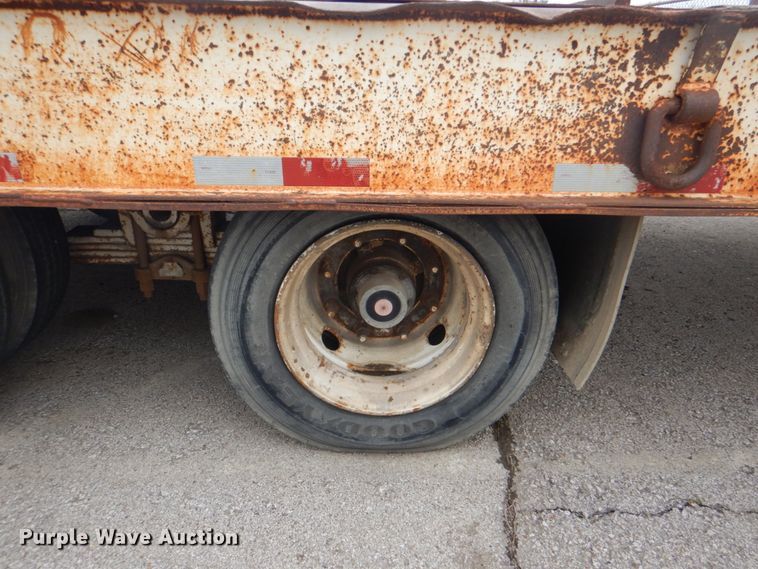 image for item HW9955 2007 Overbilt tilt deck equipment trailer