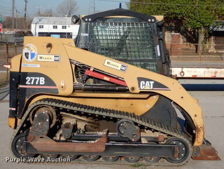 image for item HW9956 2005 Caterpillar 277B  tracked skid steer loader