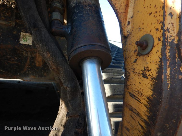 image for item HW9956 2005 Caterpillar 277B  tracked skid steer loader