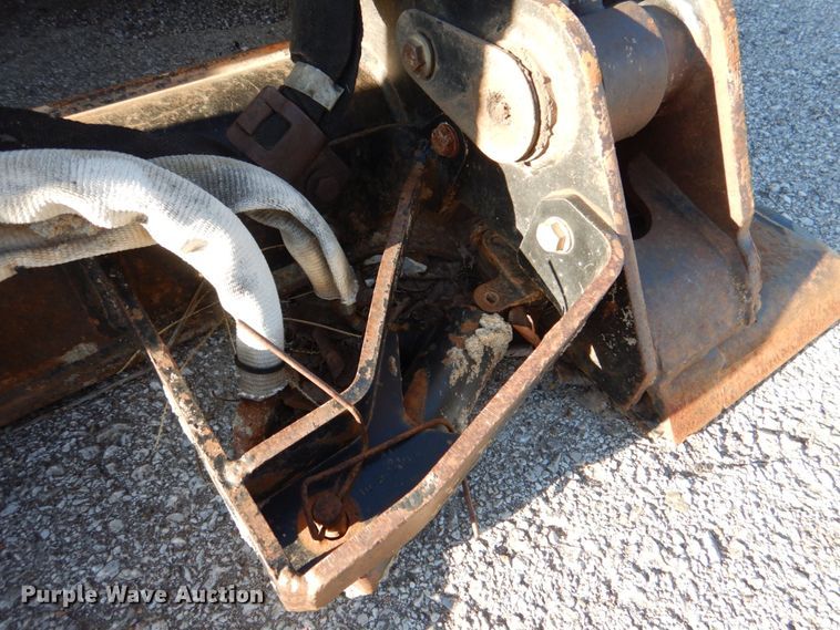 image for item HW9956 2005 Caterpillar 277B  tracked skid steer loader