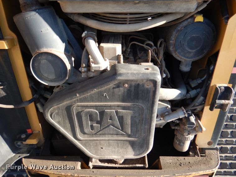 image for item HW9956 2005 Caterpillar 277B  tracked skid steer loader