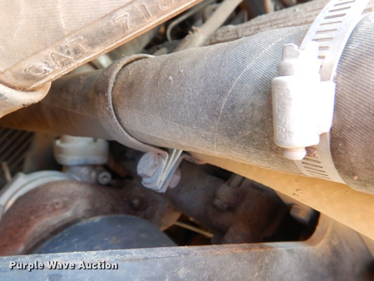 image for item HW9956 2005 Caterpillar 277B  tracked skid steer loader