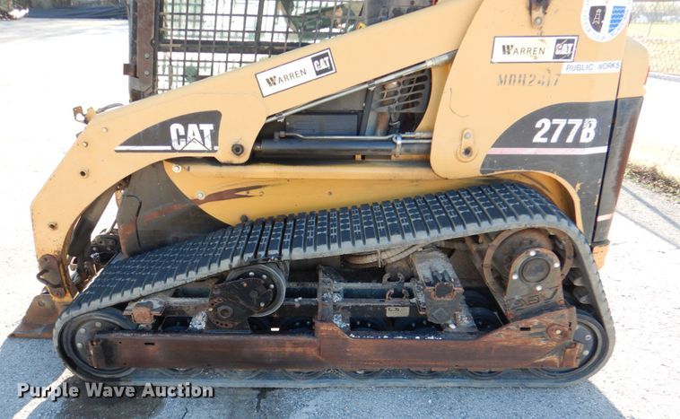 image for item HW9956 2005 Caterpillar 277B  tracked skid steer loader