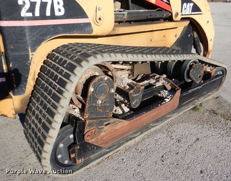 image for item HW9956 2005 Caterpillar 277B  tracked skid steer loader