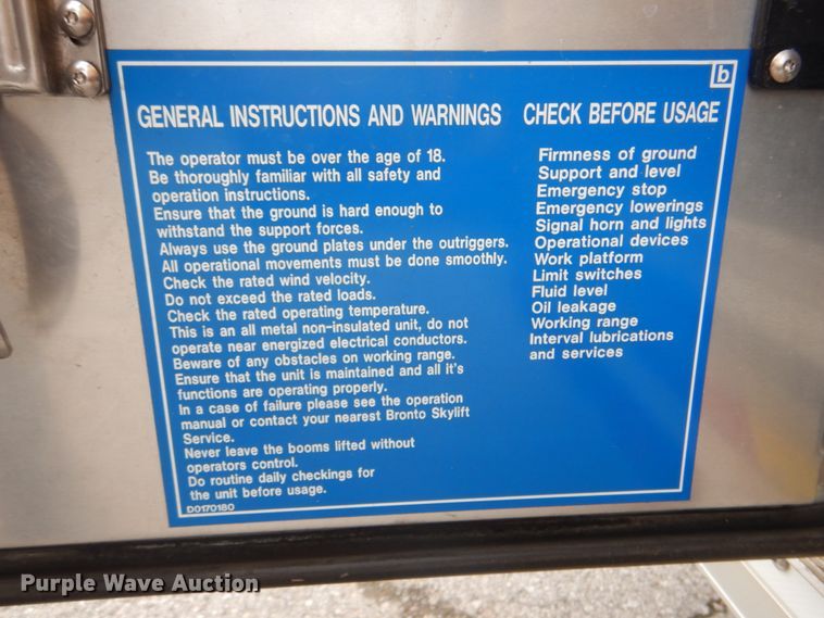 image for item HW9957 2012 E-one  ladder fire truck