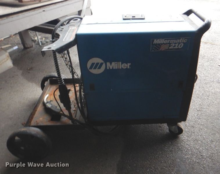 image for item HW9959 Miller Millermatic 210 Mig wire feed welder