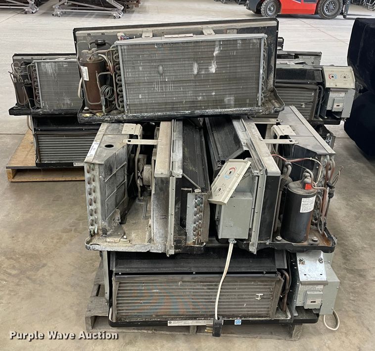 image for item II9311 (15) window AC units