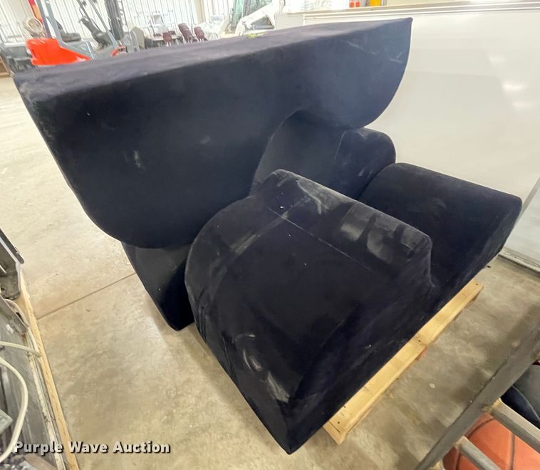 image for item II9312 Furniture