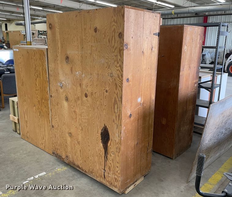 image for item II9313 Furniture