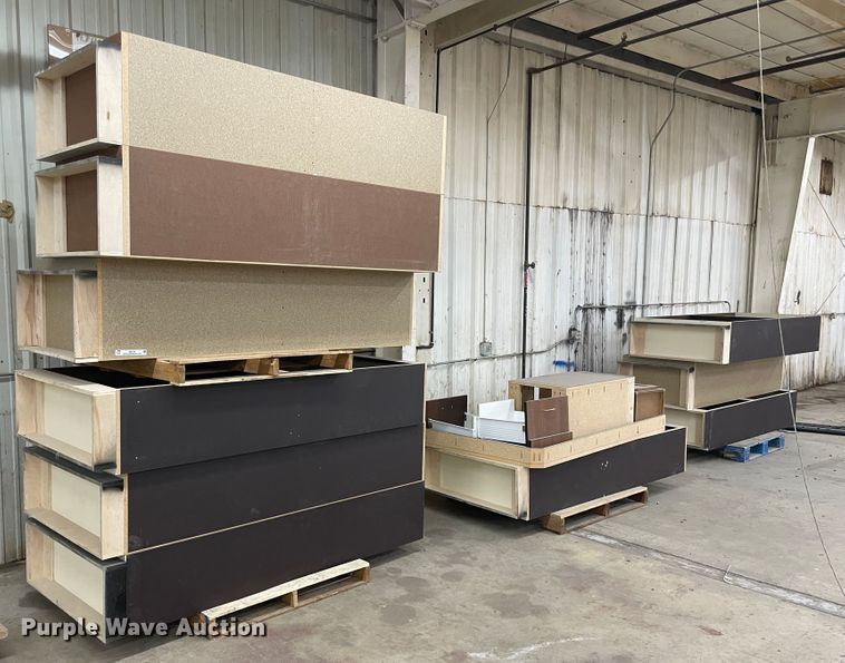 image for item II9316 Furniture